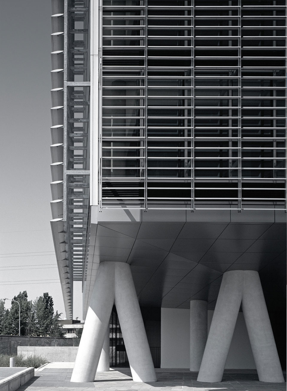 Inarsind_premio_architettura_2010_02-Boschi-Serboli---Edificio-direzionale-Torre-Oberdan_4